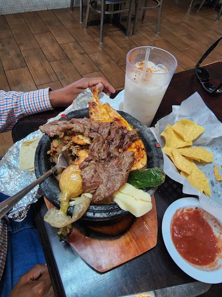 Molcajete